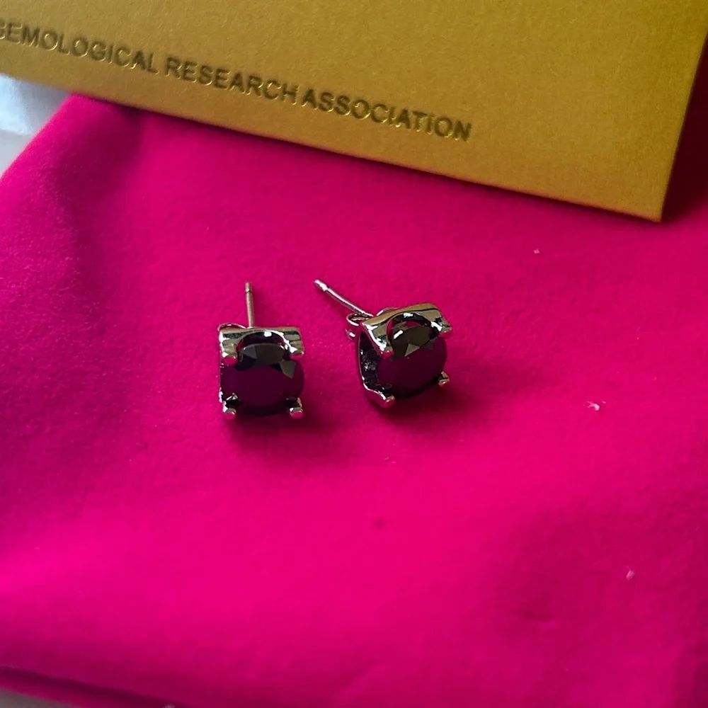 2.0 CT Moissanite Diamond Black Stud Earrings‎